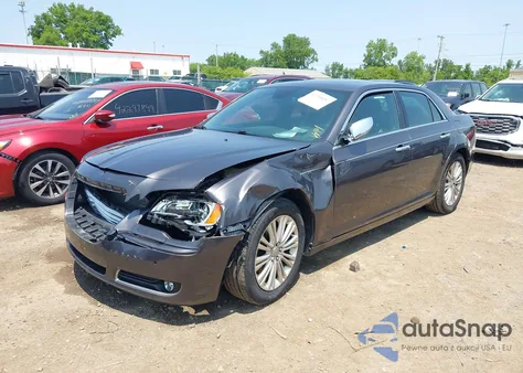 2013 Chrysler 300C from USA, damaged, VIN 2C3CCAKT6DH744998